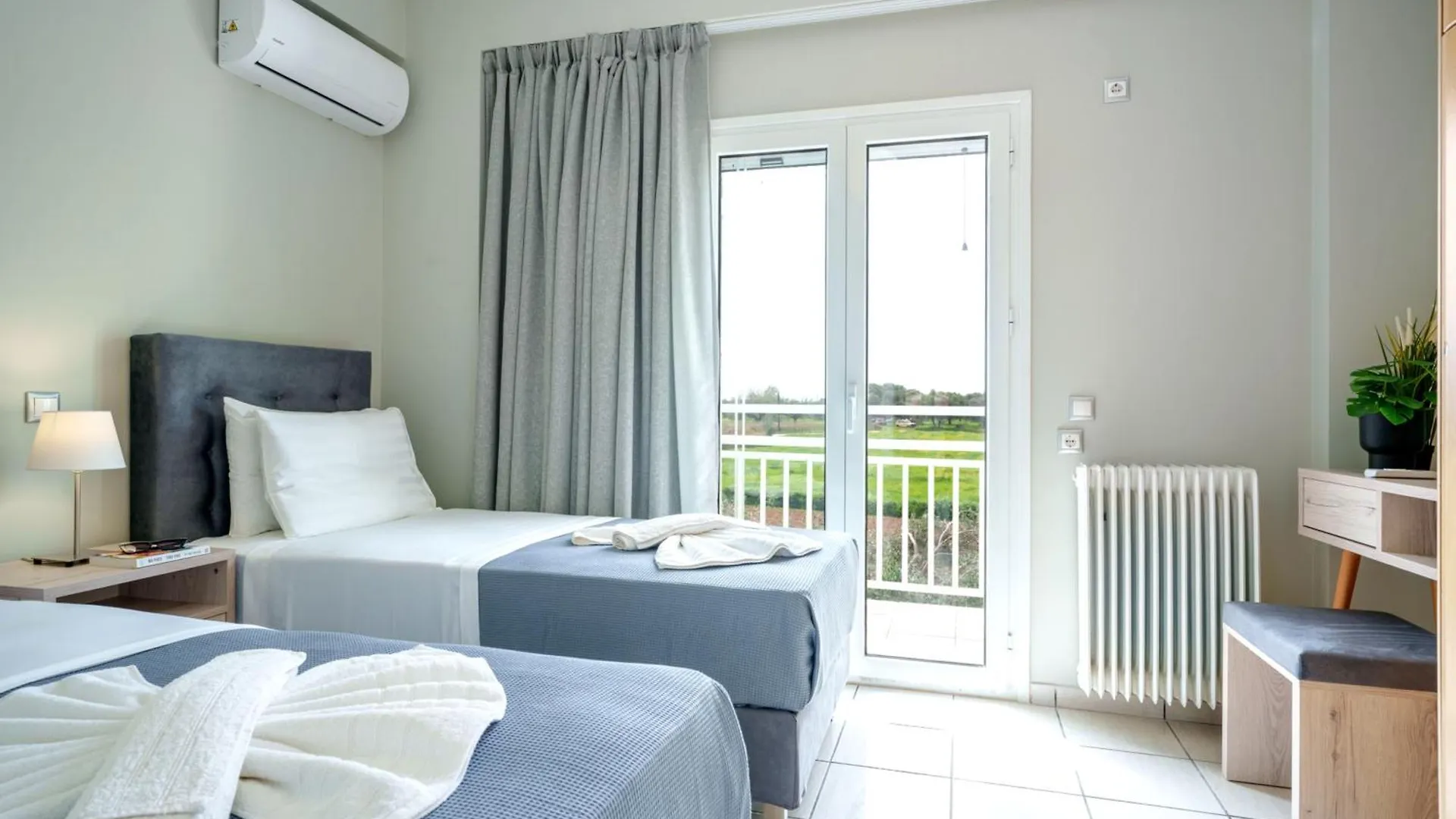Solomos Apartments Skala