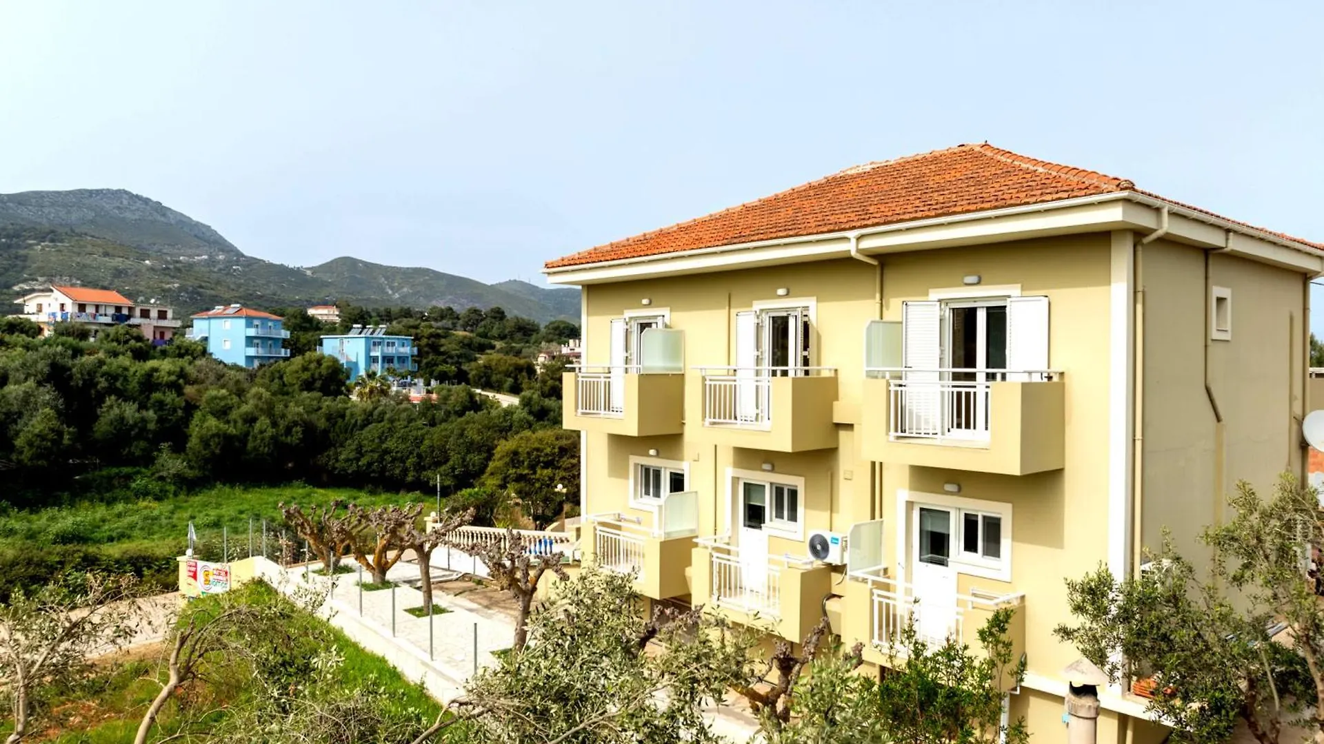 Solomos Apartments Skala   Skala (Kefalonia)